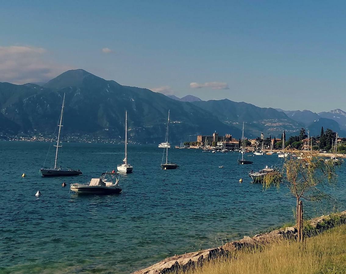 Suite Laura - Torri Del Benaco Exteriör bild