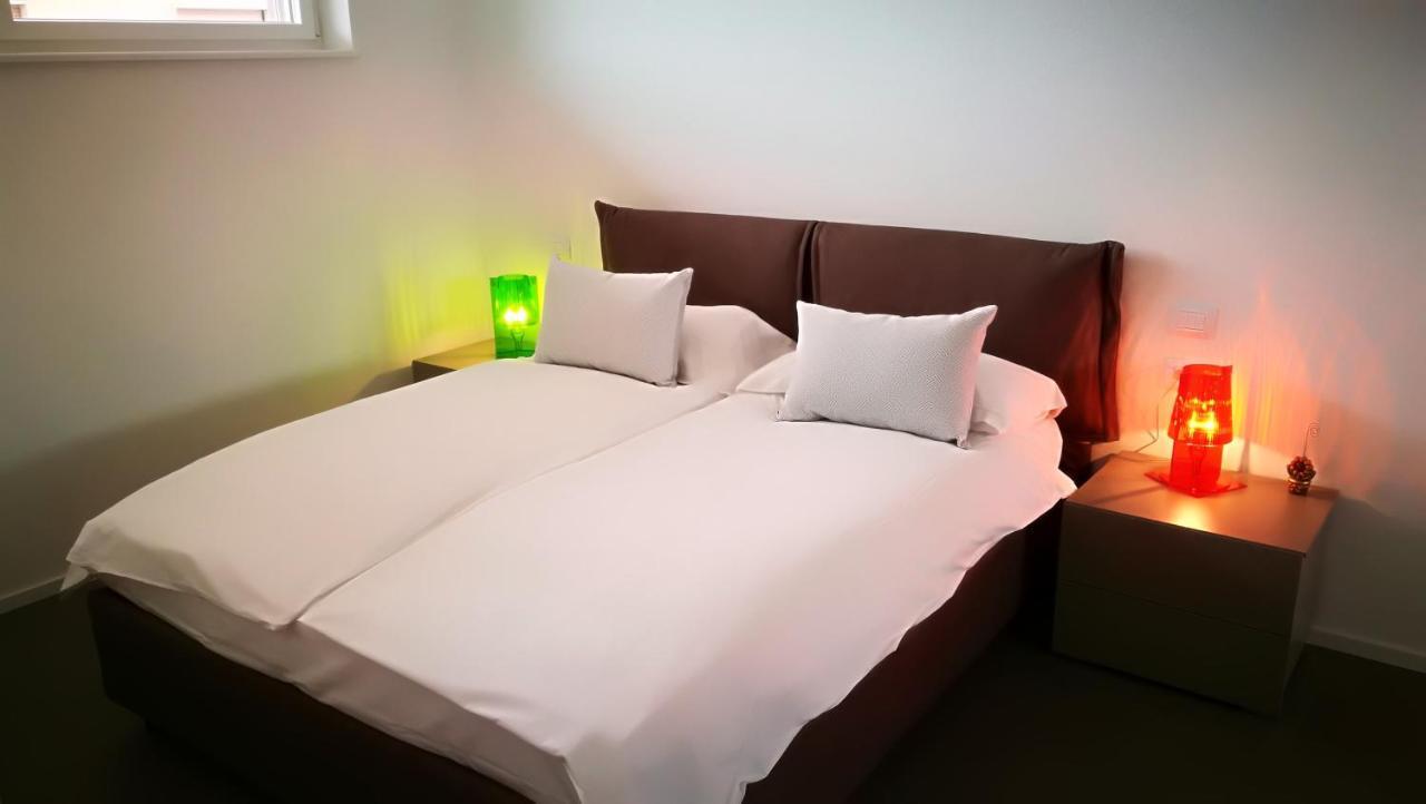Suite Laura - Torri Del Benaco Exteriör bild